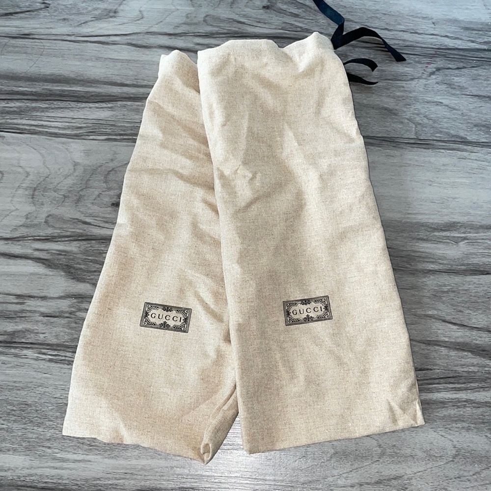 Set of 2 Gucci shoe dustbags new